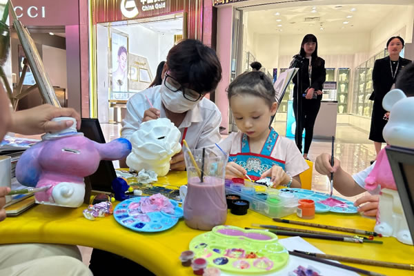 一帶一路篇 | 中免集團(tuán)所屬柬中免“中國游客之家”項目獲柬埔寨旅游部授權(quán) 柬中免順利舉辦cdf“童心無限”公益畫展 